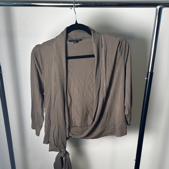Athleta Brown Lightweight Wrap Ballet Sweater Cardigan Size Large 3/4 Sleeve - Picture 1 of 6